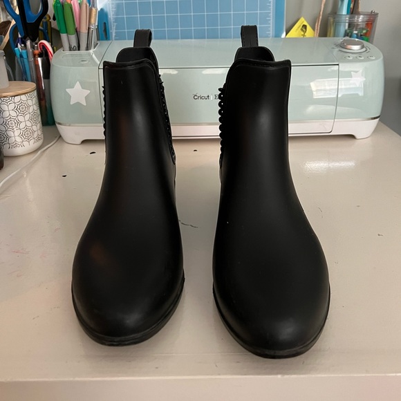 Rubber Chelsea Boots - Picture 2 of 6